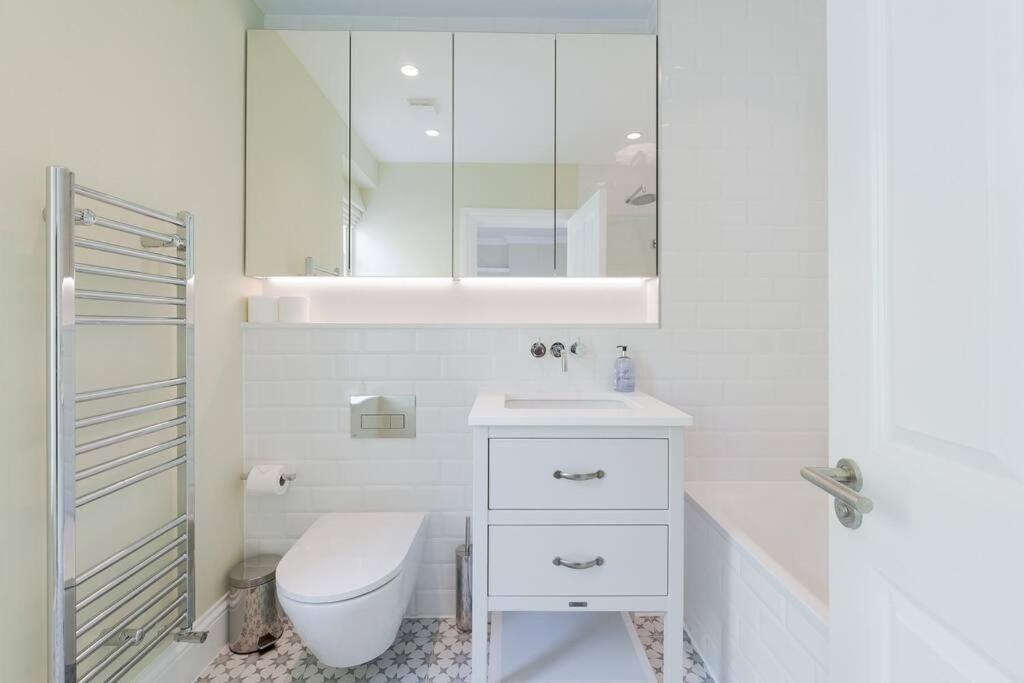 Stunning Two Bed Apartment Rh8 London Ngoại thất bức ảnh