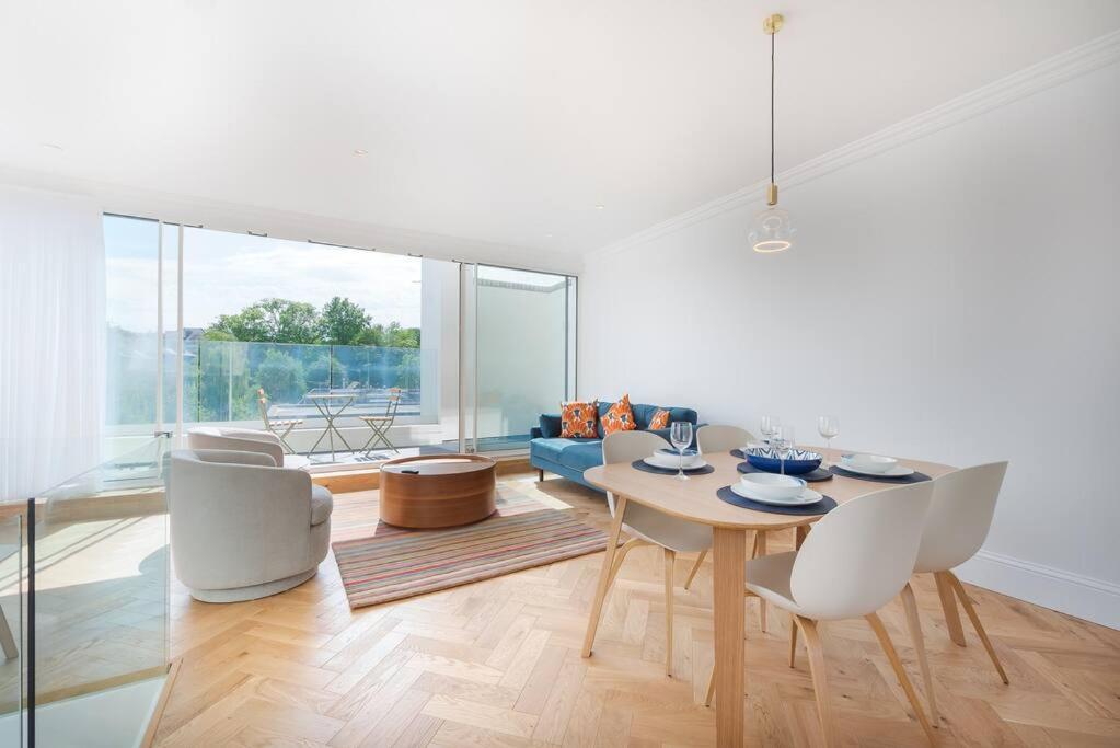 Stunning Two Bed Apartment Rh8 London Ngoại thất bức ảnh